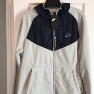 New Nike Standard Fit Jacket